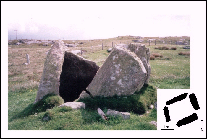 photo and drawn plan of cairn